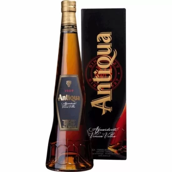 Aguardente Vinica Velha Antiqua V.S.O.P 700Ml