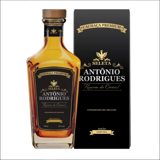 Cachaça Seleta  Antonio Rodrigues Extra premium  700ML