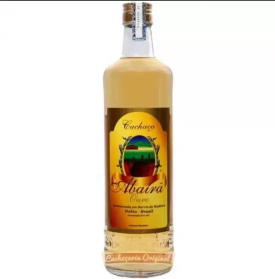 Cachaça Abaira Ouro 670Ml