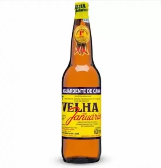 Cachaça Aguardente De Cana Velha De Januária Umburana 600ML