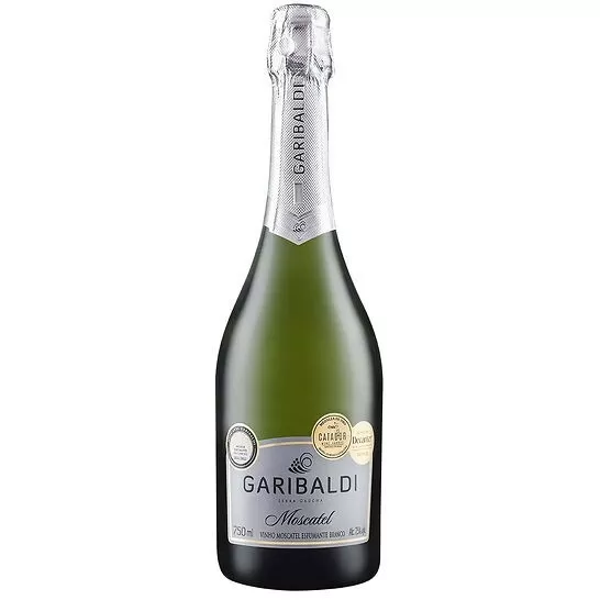 Espumante Garibaldi Moscatel 750ml